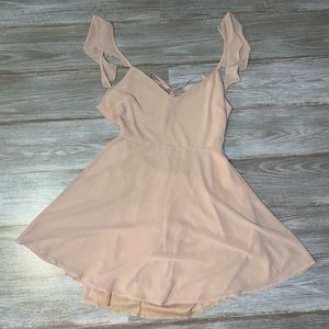 Cream Flowy Dress (Boutique)
